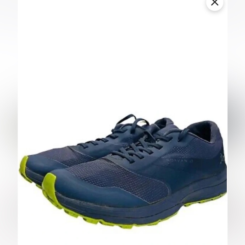 Arc’teryx Norvan LD 2 Vibram Soles Shoes gray blue line bottoms